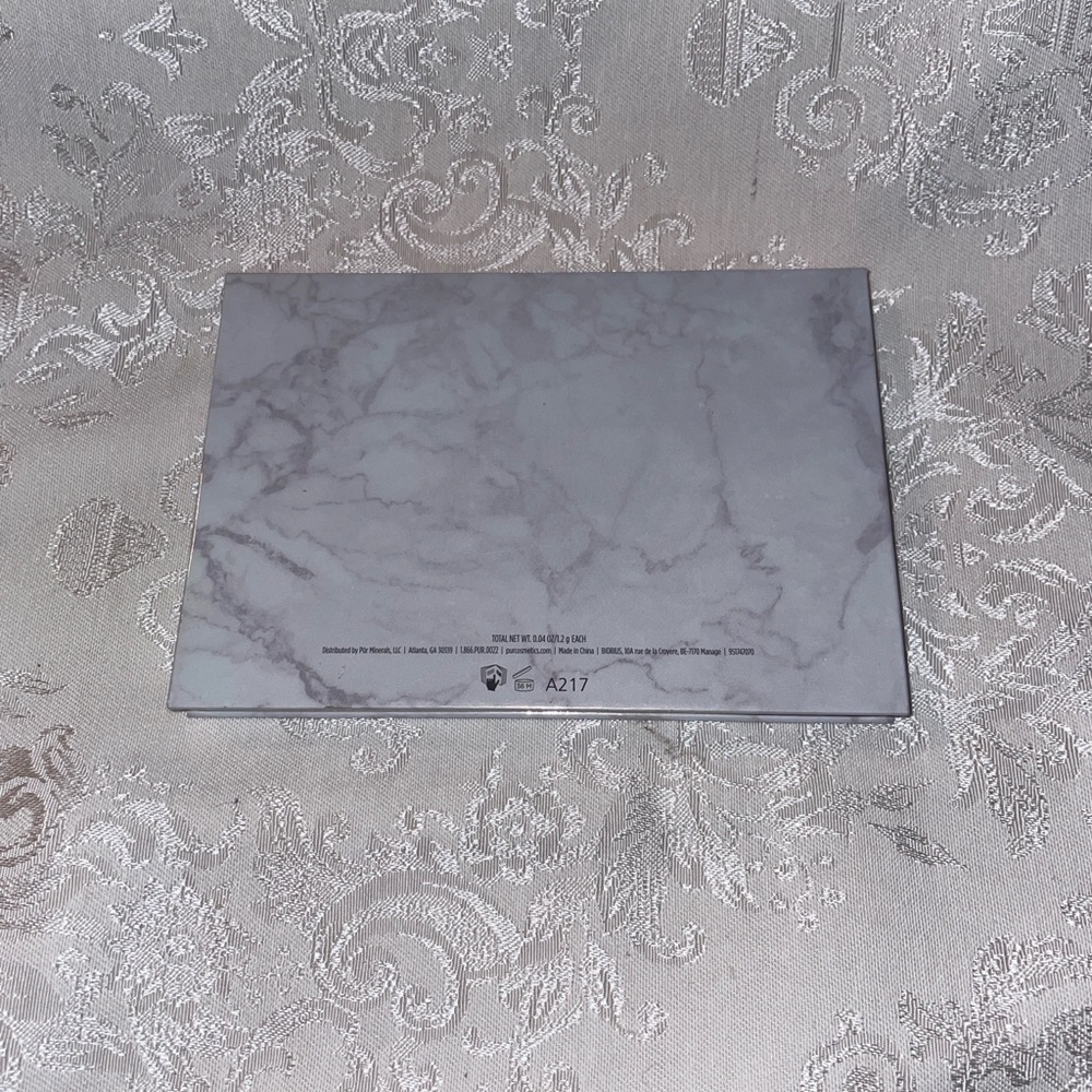 NWT PÜR SOIRÉE DIARIES Neutral Eyeshadow Palette - Picture 3 of 3